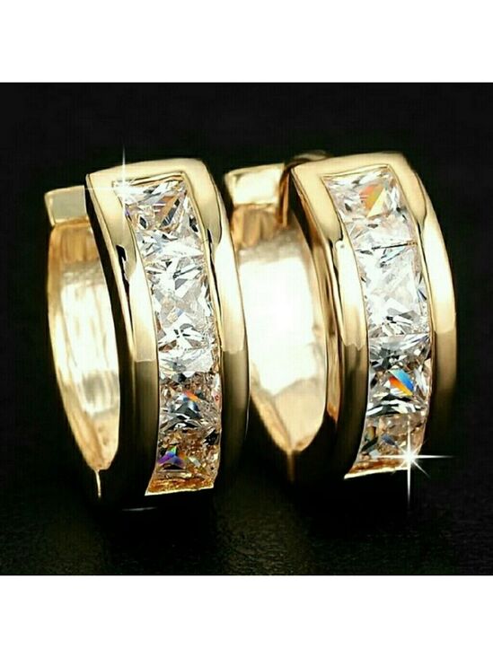Jewelry - 💋RHINESTONE GOLD HOOPS!!!